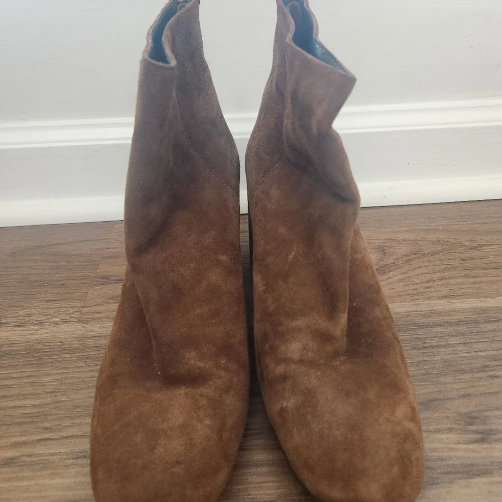 Stuart Weitzman Booties - Picture 4 of 5